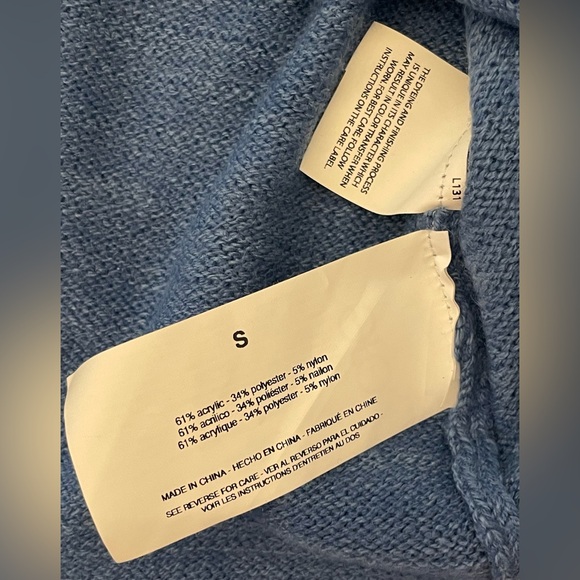 Christian Siriano Sweater - Picture 7 of 8